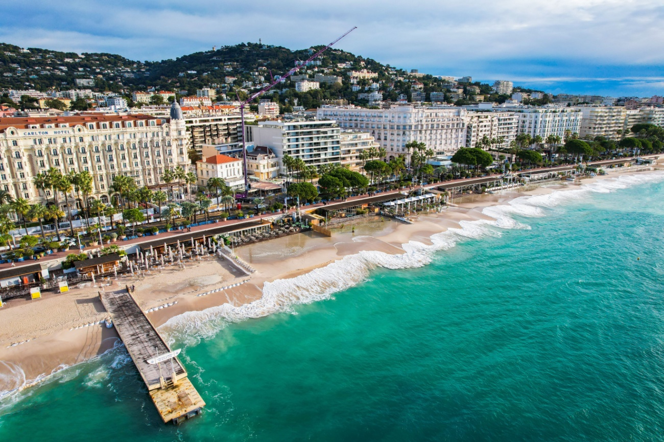 Vue panoramique de Cannes et de la Croisette